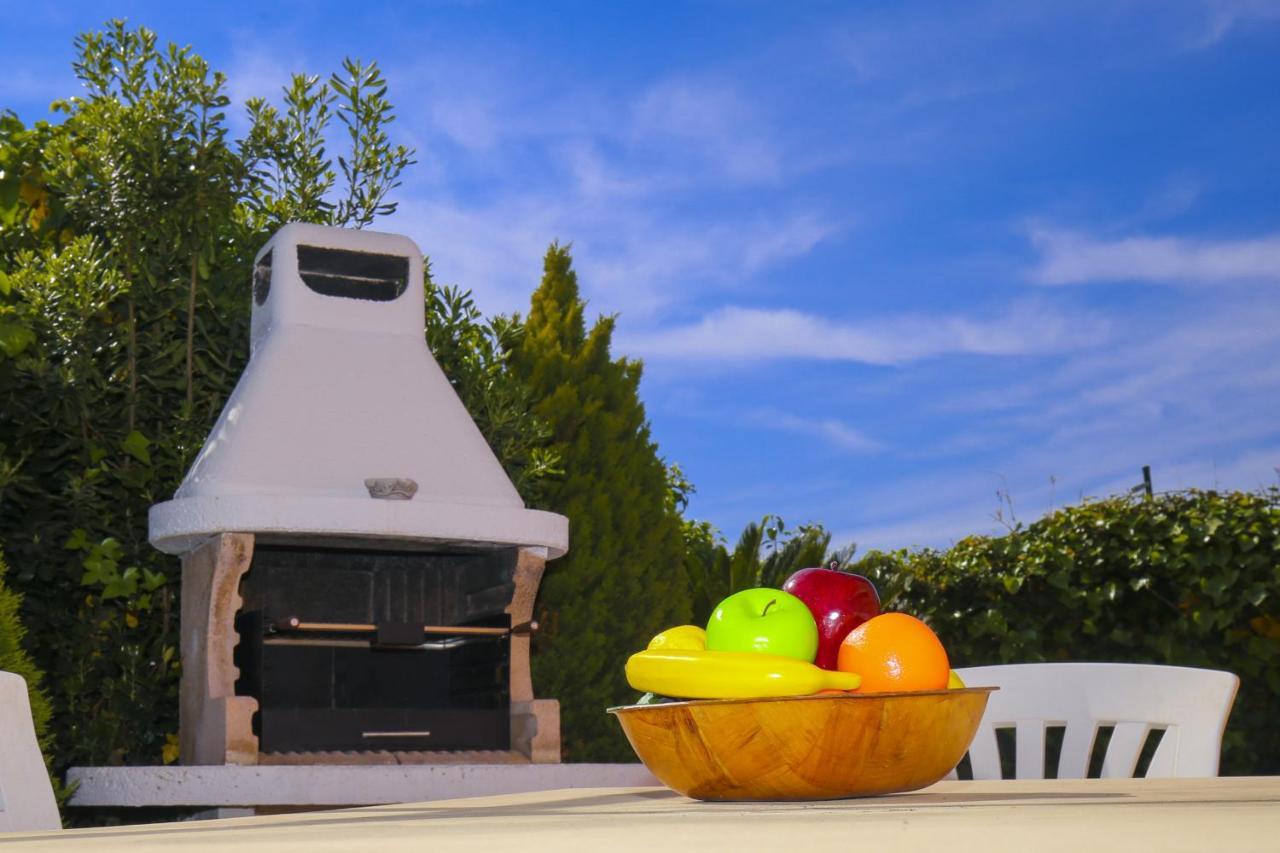 Villa Pluma Planet Costa Dorada - Only Families سالو المظهر الخارجي الصورة